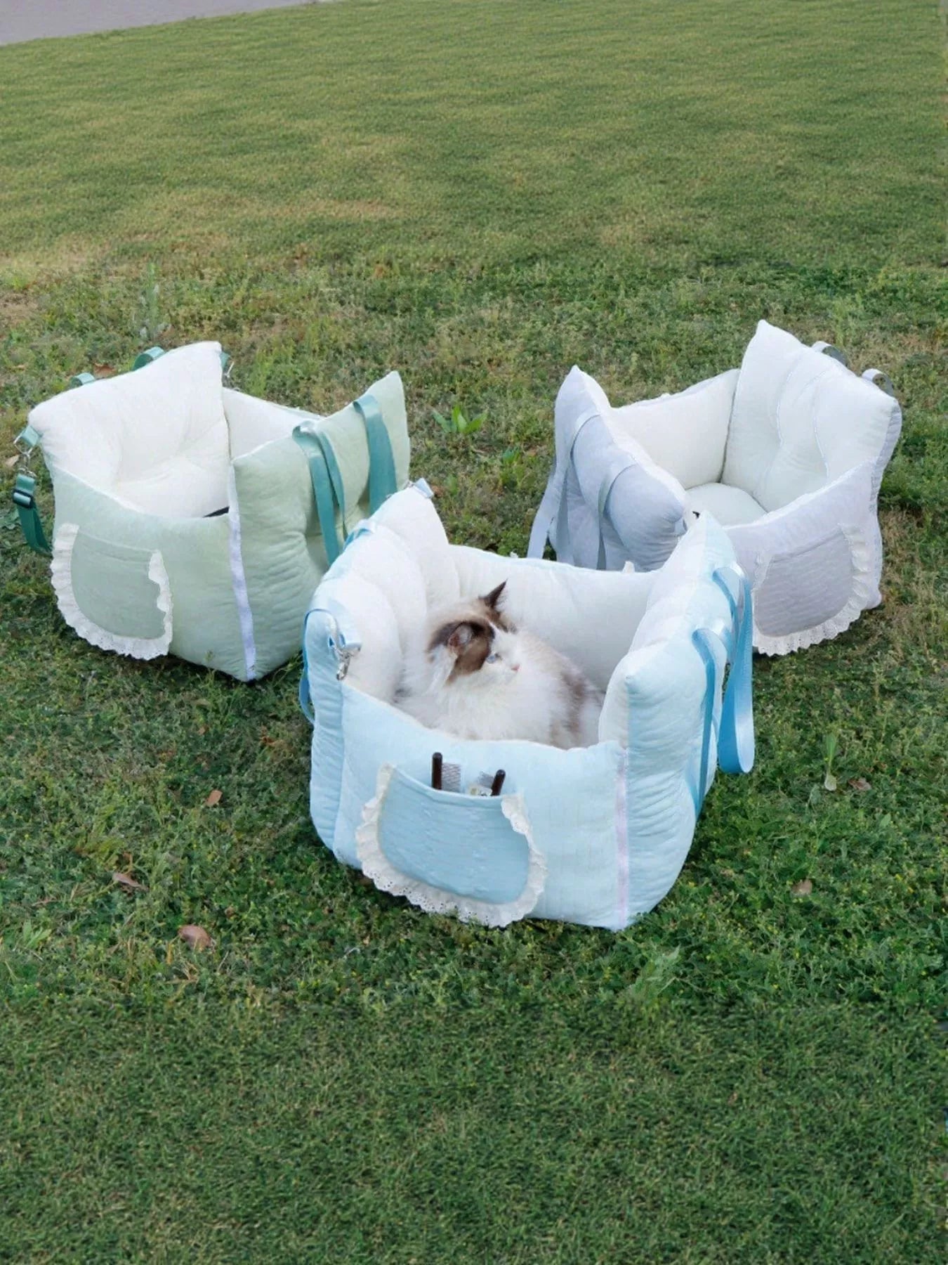 Comfortable & Secure Pet Car Seat Carrier by Trendsi