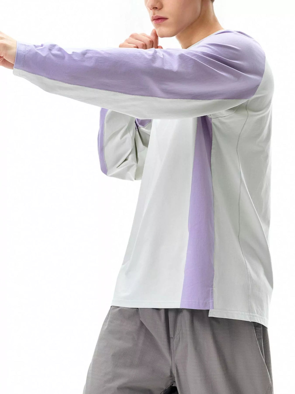 Men's Two-Tone Raglan Long Sleeve T-Shirt by Trendsi