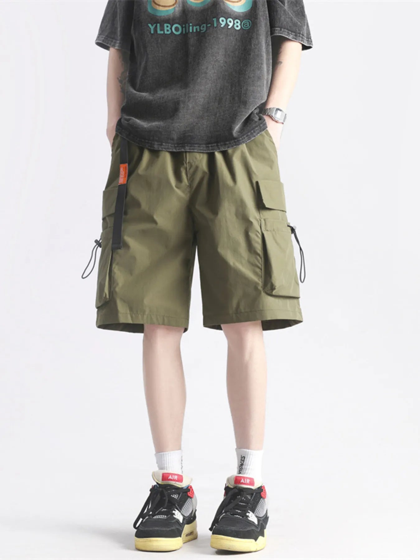 Men 's Full Size Multi-Pocket Relaxed Fit Cargo Shorts Plus Size by Trendsi