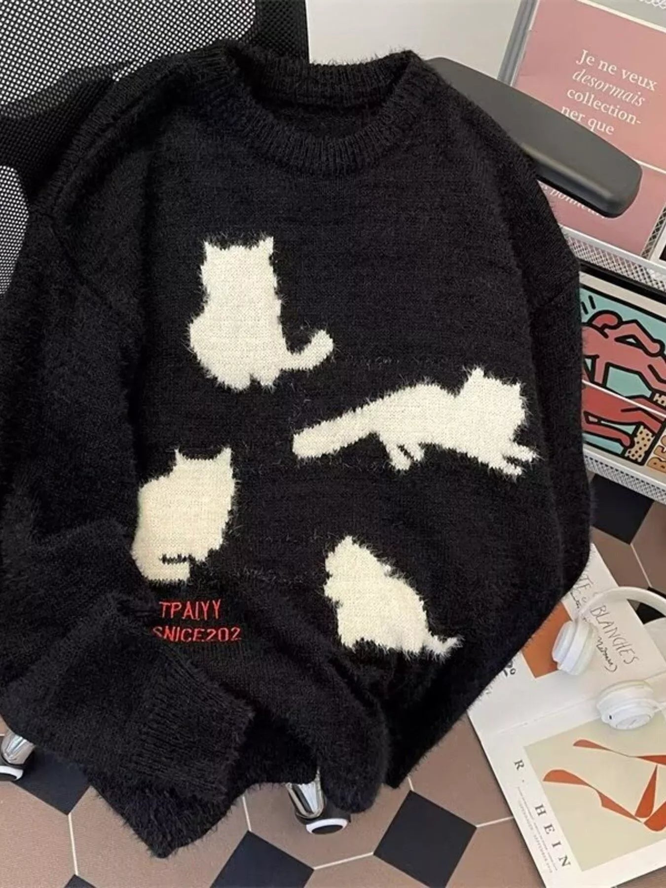 Men's Plus Size Cute Cat Pattern Knitted Pullover by Trendsi