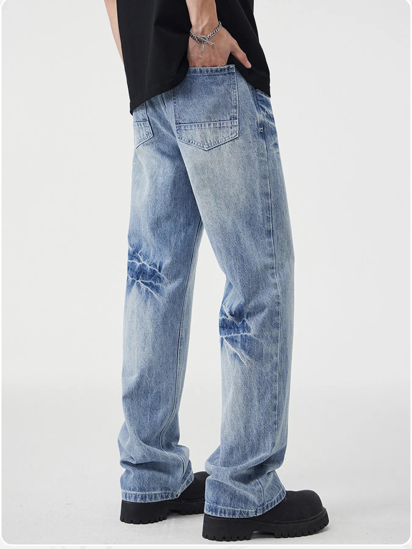 Men's Vintage Wash Wide Leg Jeans by Trendsi