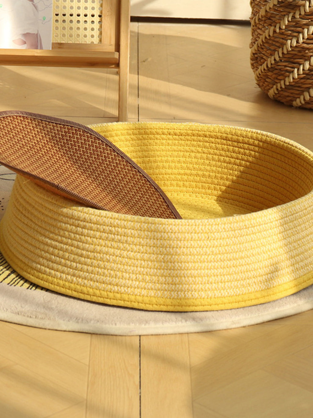 Woven Rattan Pet Nest by Trendsi