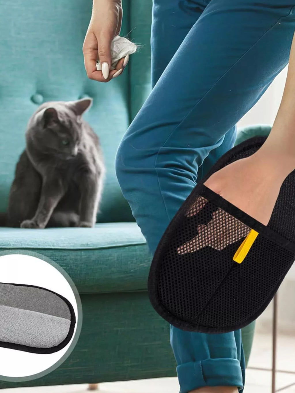 Washable & Reusable Glove-Shaped Pet Hair Remover by Trendsi