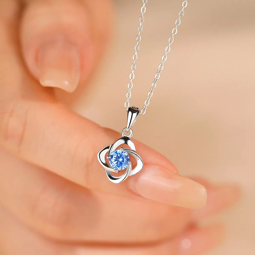 Four-Leaf Clover Pendant Necklace by Trendsi