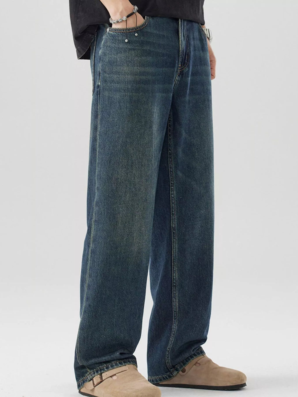Men's Vintage Wash Wide Leg Jeans by Trendsi