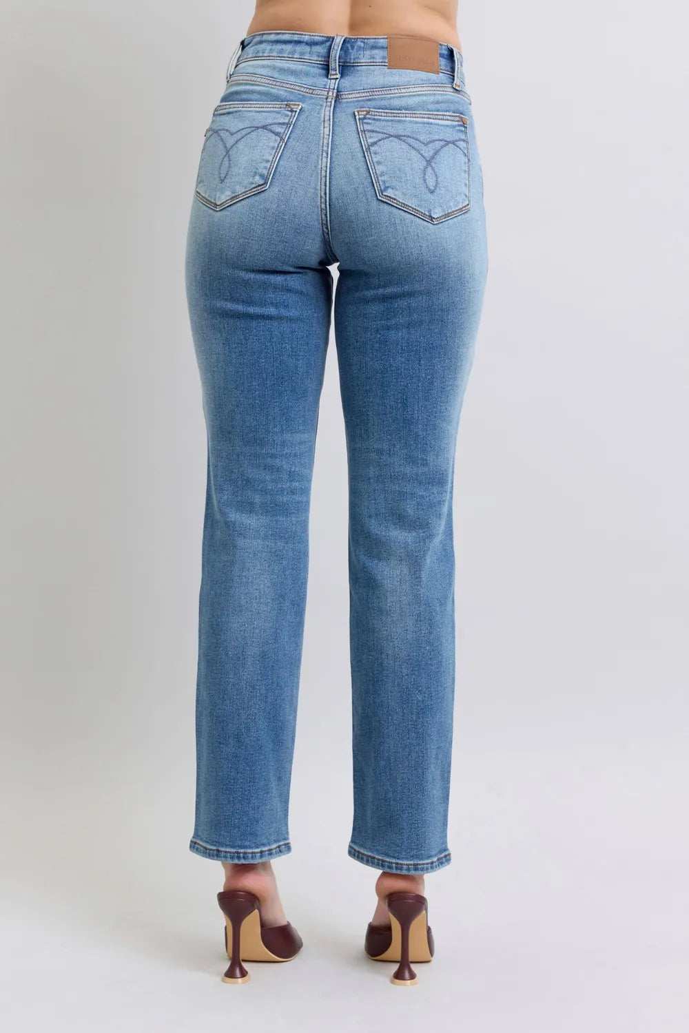 Judy Blue Full Size Run Vintage Wash Thermal Straight Jeans by Trendsi