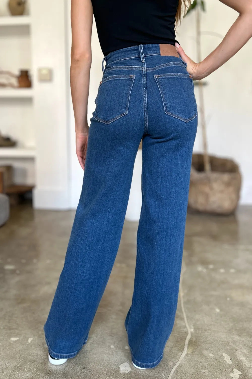 Judy Blue Full Size High Rise Straight Jeans by Trendsi